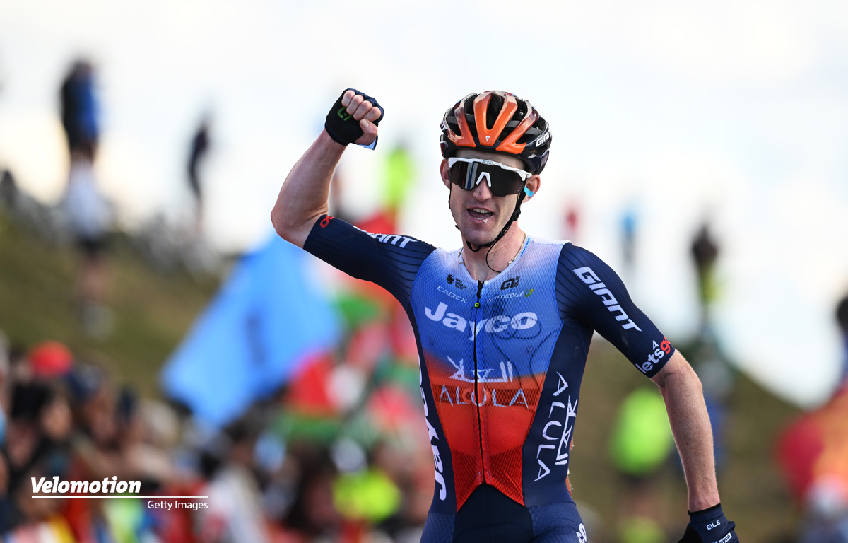 Vuelta a Espana 20 Eddie Dunbar wins on the Picón Blanco