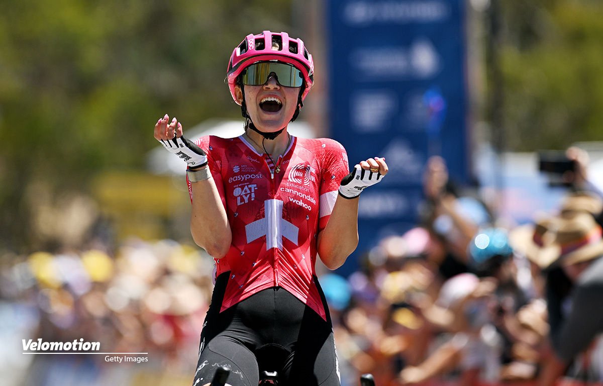 Women-s-Tour-Down-Under-2-Noemi-R-egg-siegt-auf-dem-Willunga-Hill