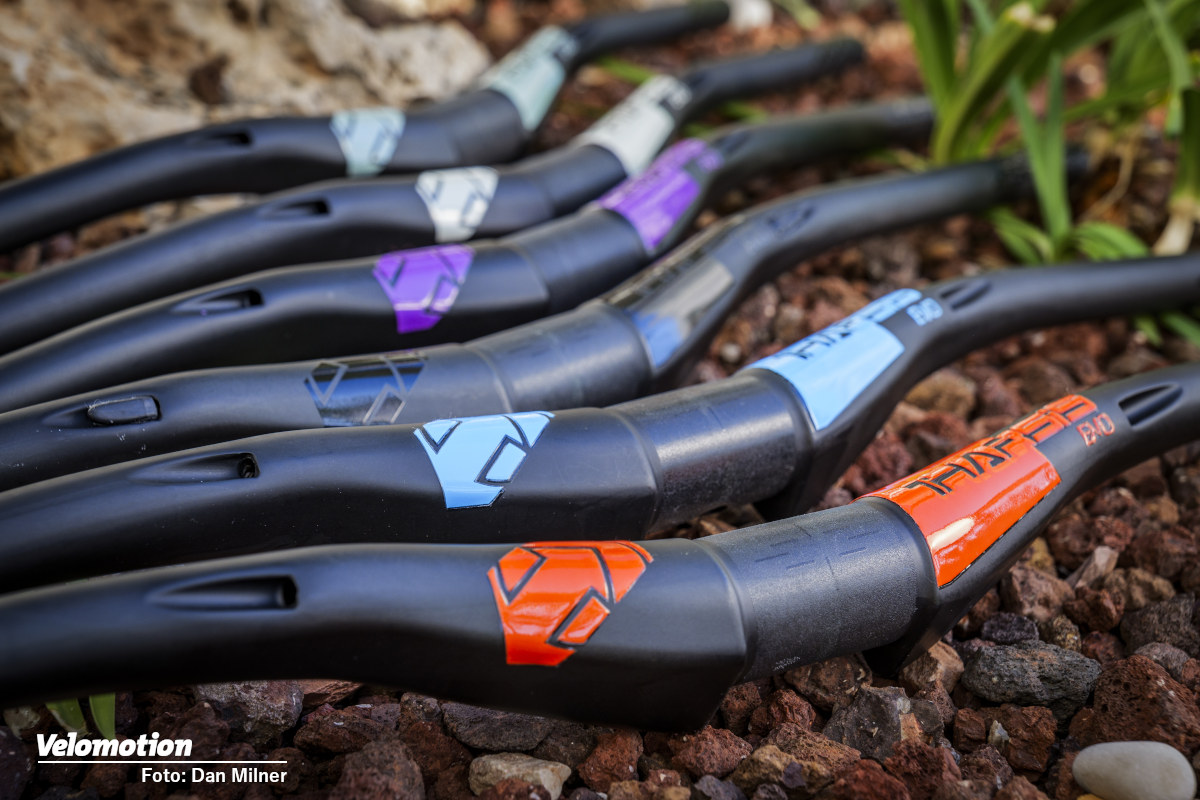 Kombination-aus-Lenker-und-Vorbau-f-r-Enduro-und-Trail-PRO-launcht-das-neue-Tharsis-EVO-Cockpit
