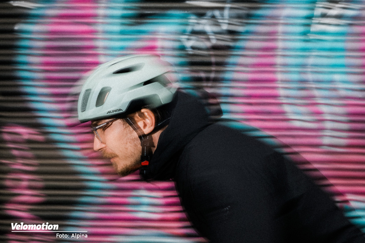 Ein-Fahrradhelm-f-r-alle-F-lle-Alpina-Paranus