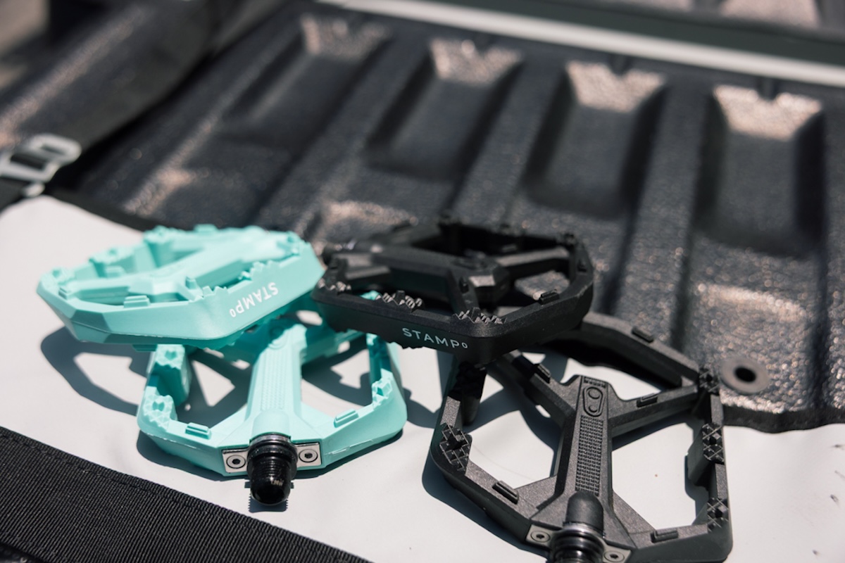 Die-neuen-Crankbrothers-Stamp-0-Gewinne-1-von-20-Pedal-Sets