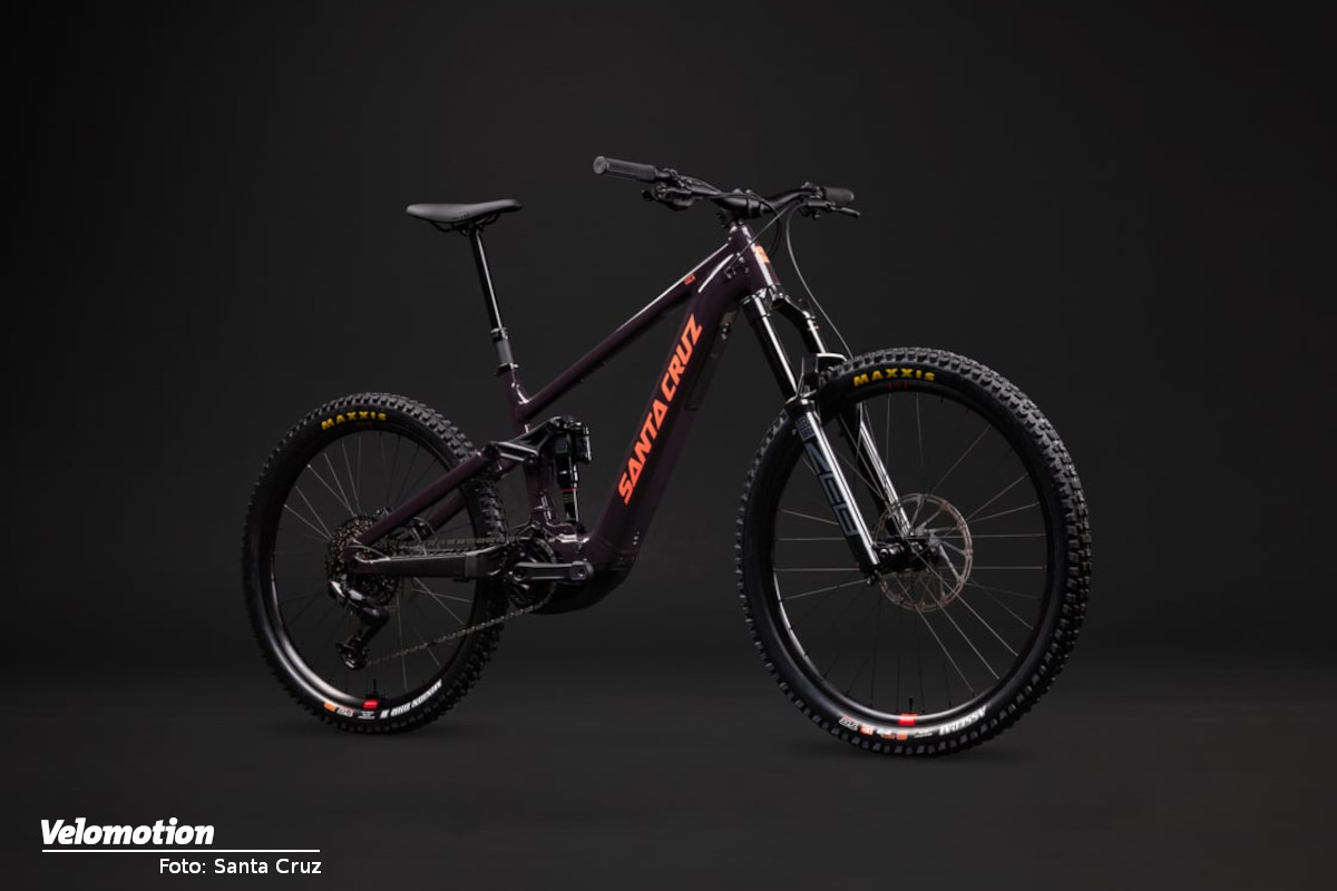 Attraktive-Aluminium-Alternative-zum-Carbon-Vala-Das-neue-Santa-Cruz-Vala-AL