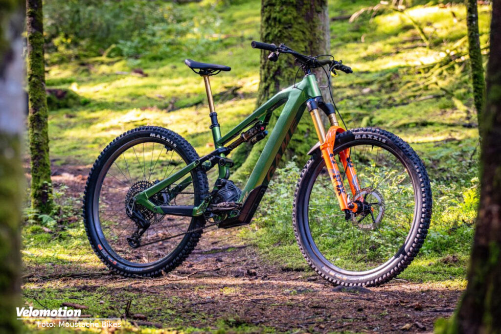 Moustache GAME 160.9