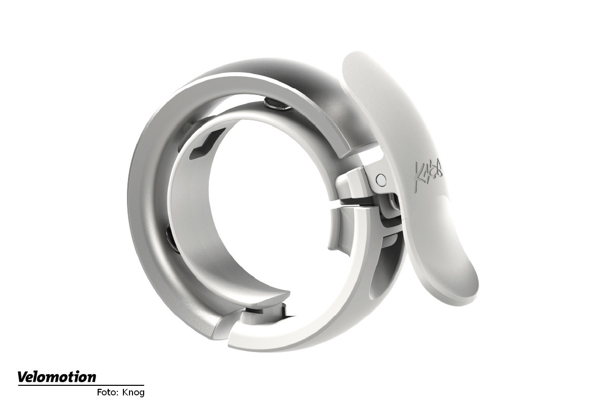Funktionell-und-stilvoll-Knog-Oi-Prima-Fahrradklingel