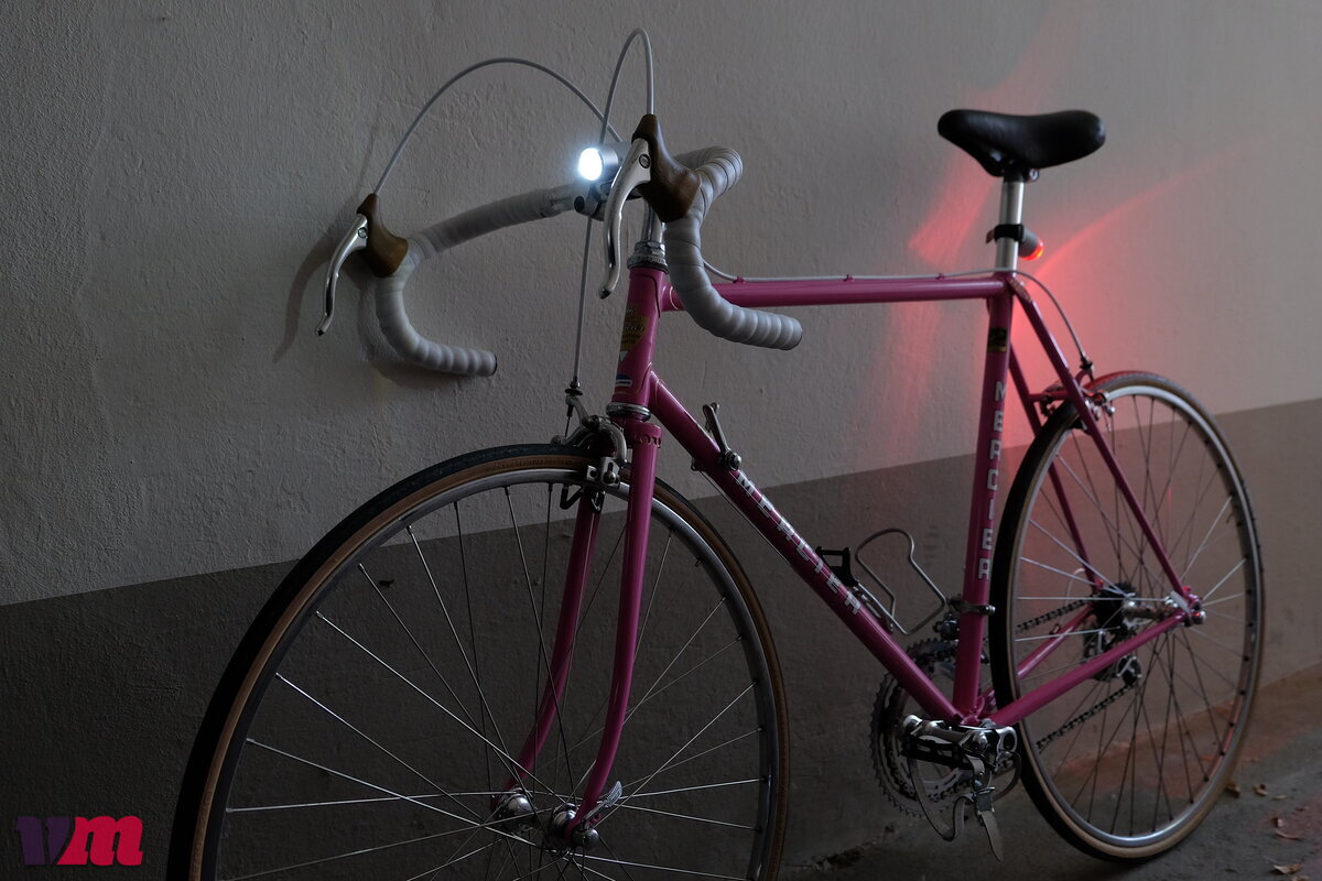 Kompakte-Lichter-mit-Funktions-Plus-Knog-Plug-StVZO