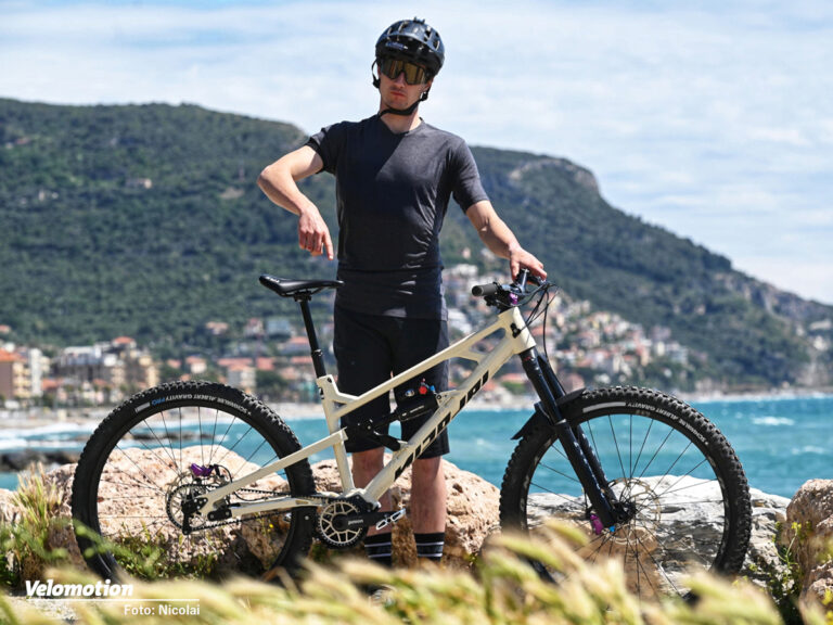 BMW M Bike Limited Carbon Edition: Heavily limited special