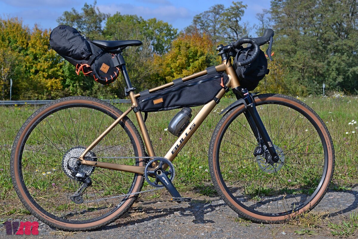 Handgefertigte-Lieblingsst-cke-Bikepackingtaschen-von-Restrap