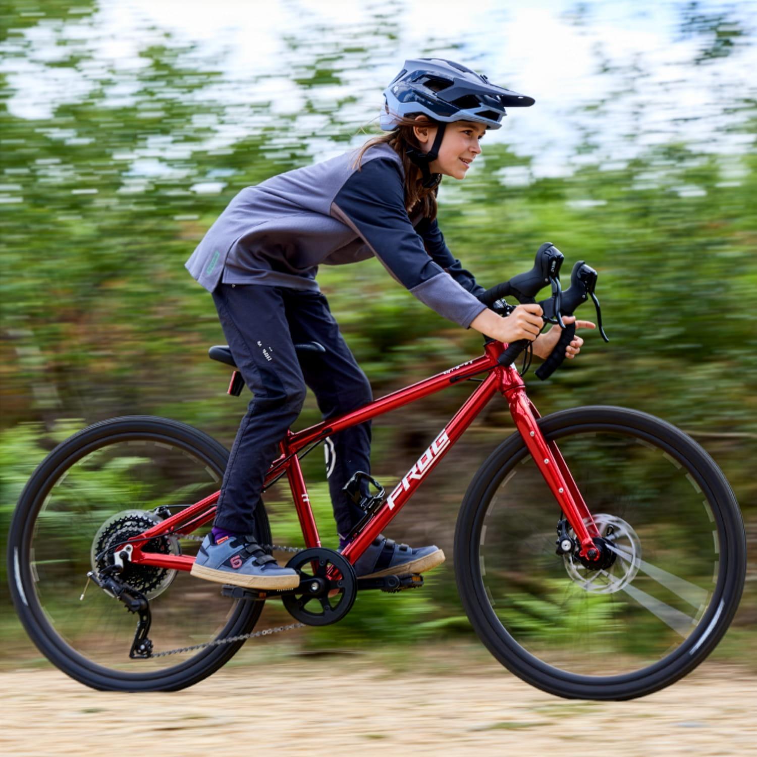 Gewinne-ein-Frog-Gravelbike-Modell-f-r-Kinder-Abenteuer-auf-jedem-Untergrund-mit-Frog-Bikes