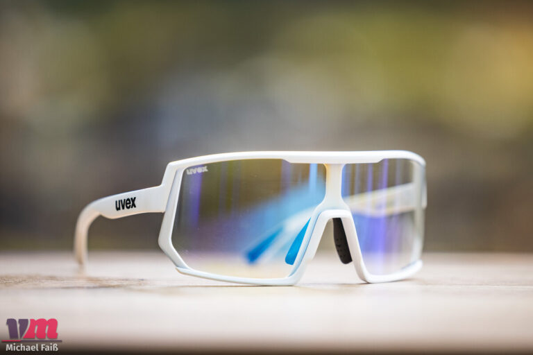 Uvex Sportstyle 235V