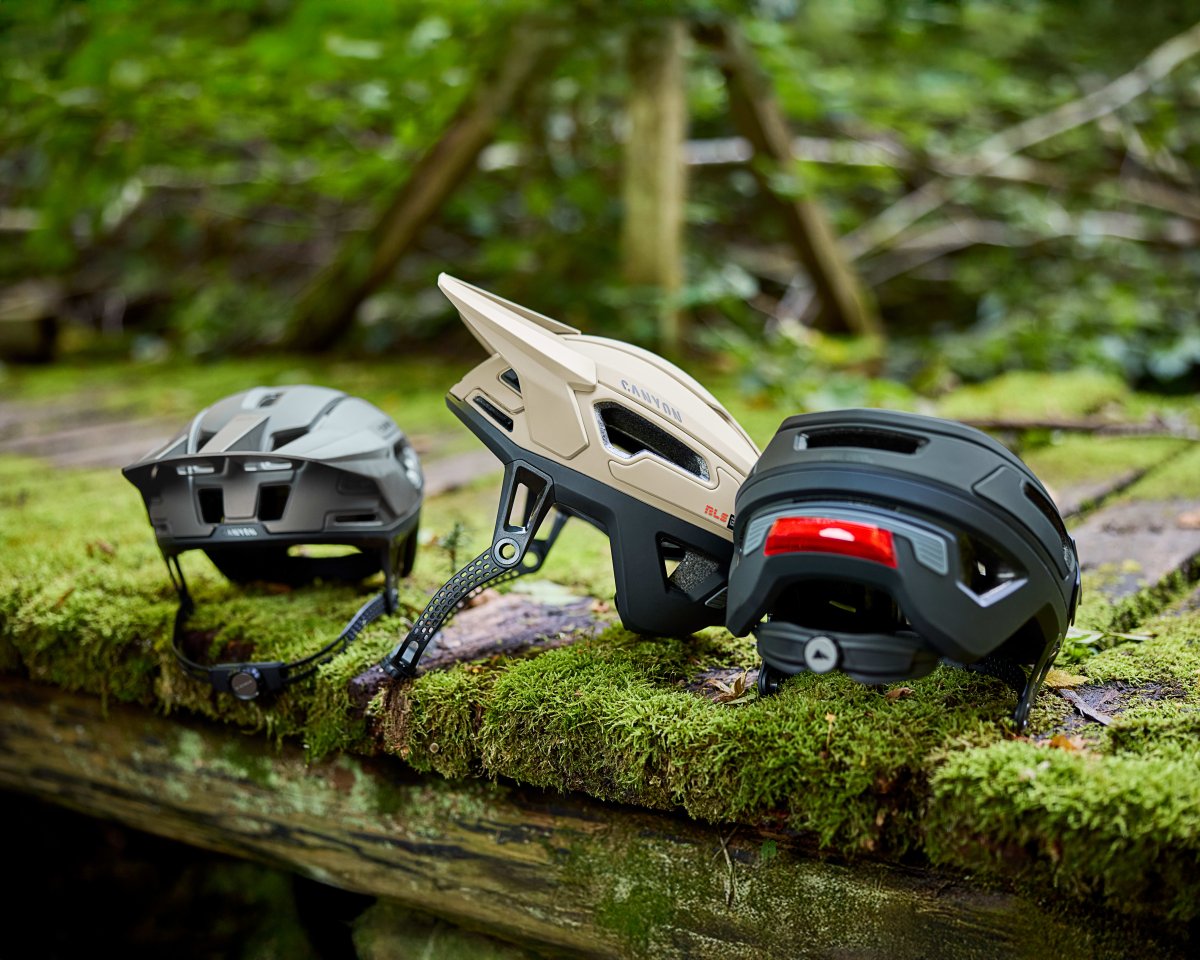 Canyon-Deflectr-Koblenzer-Versender-pr-sentiert-ersten-MTB-Helm