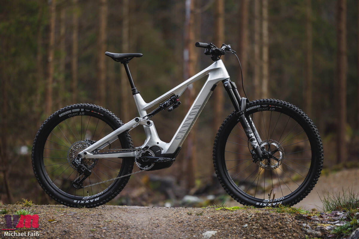 Canyon Spectral:ON CF9