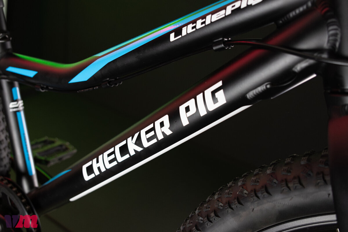Checker Pig Little Pig Disc