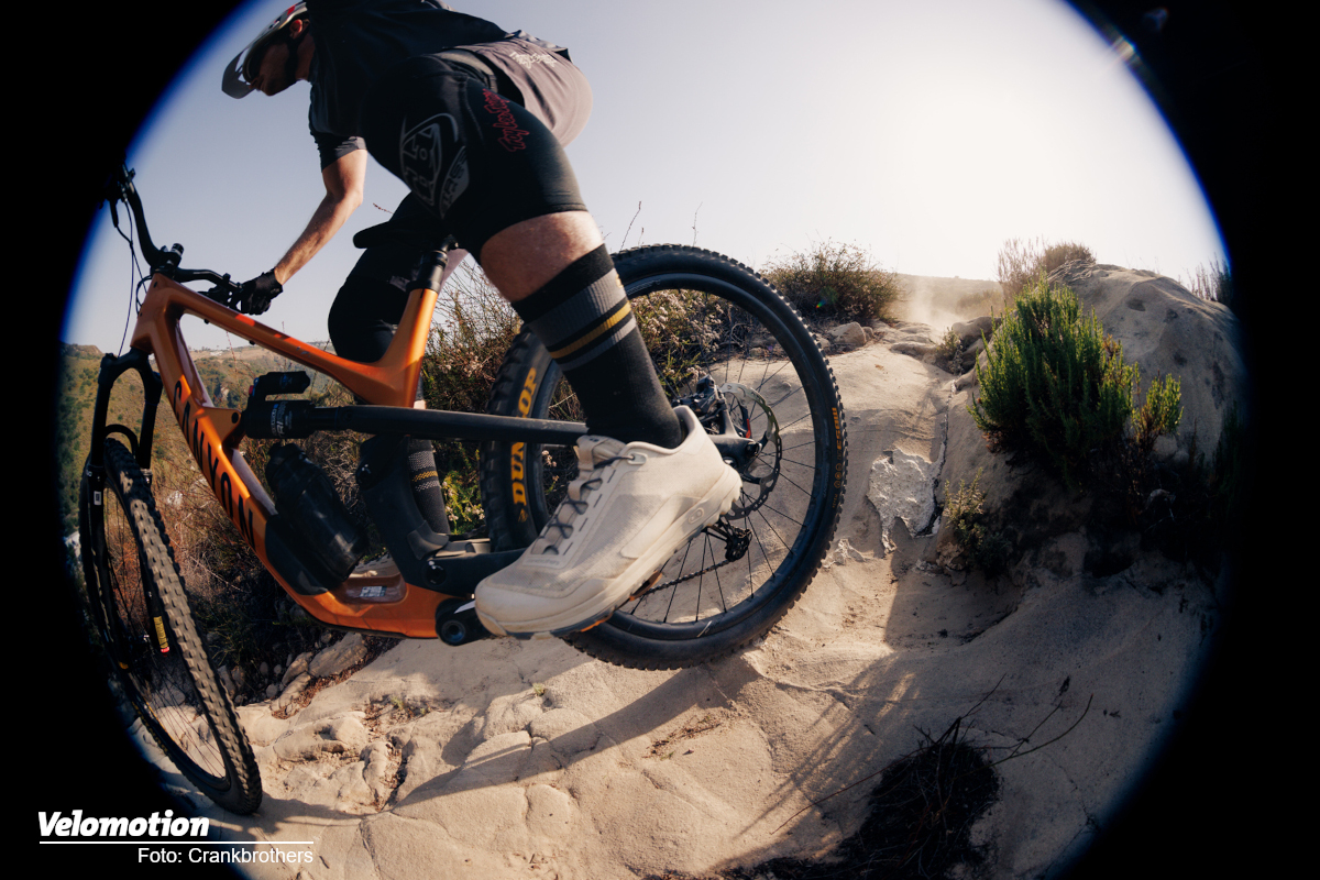 Luftige-Performance-an-hei-en-Tagen-Crankbrothers-Trail-Vent-Schuhe