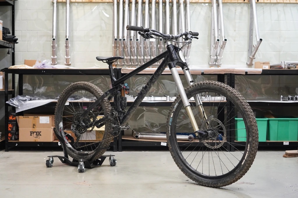 Kavenz VHP Variable Endurobikes