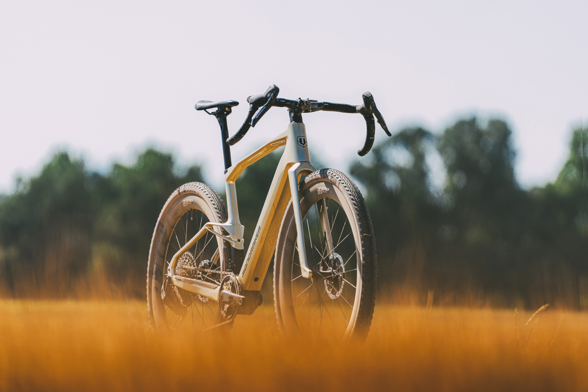 Mondraker präsentiert das E-Gravelbike Dusty (Modelljahr 2027)