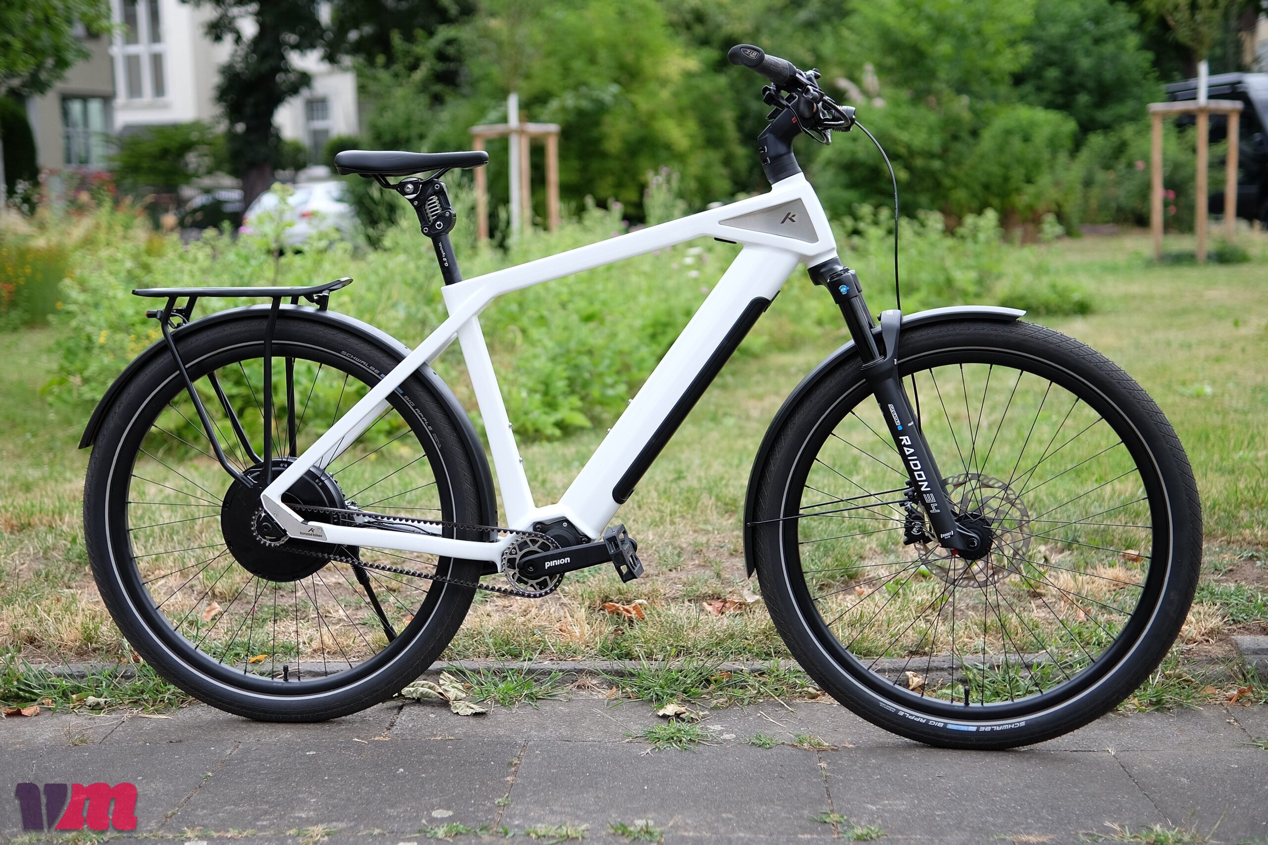 Konrad Cross Trekking