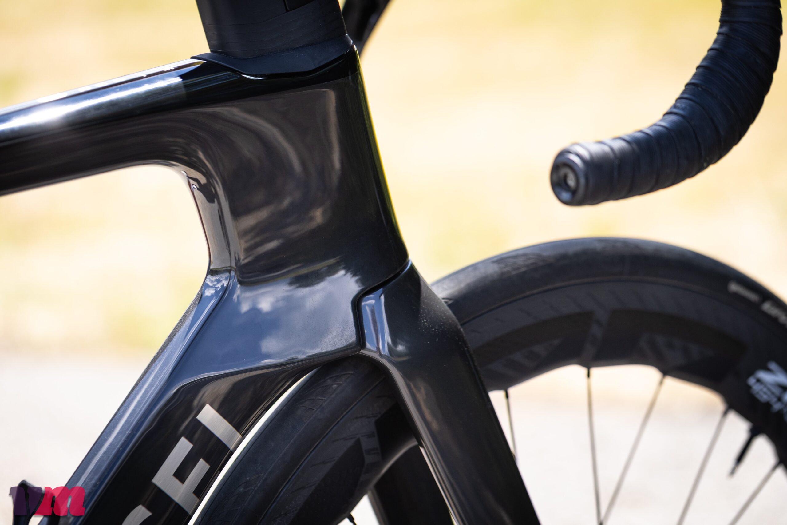Van Rysel RCR-F Pro