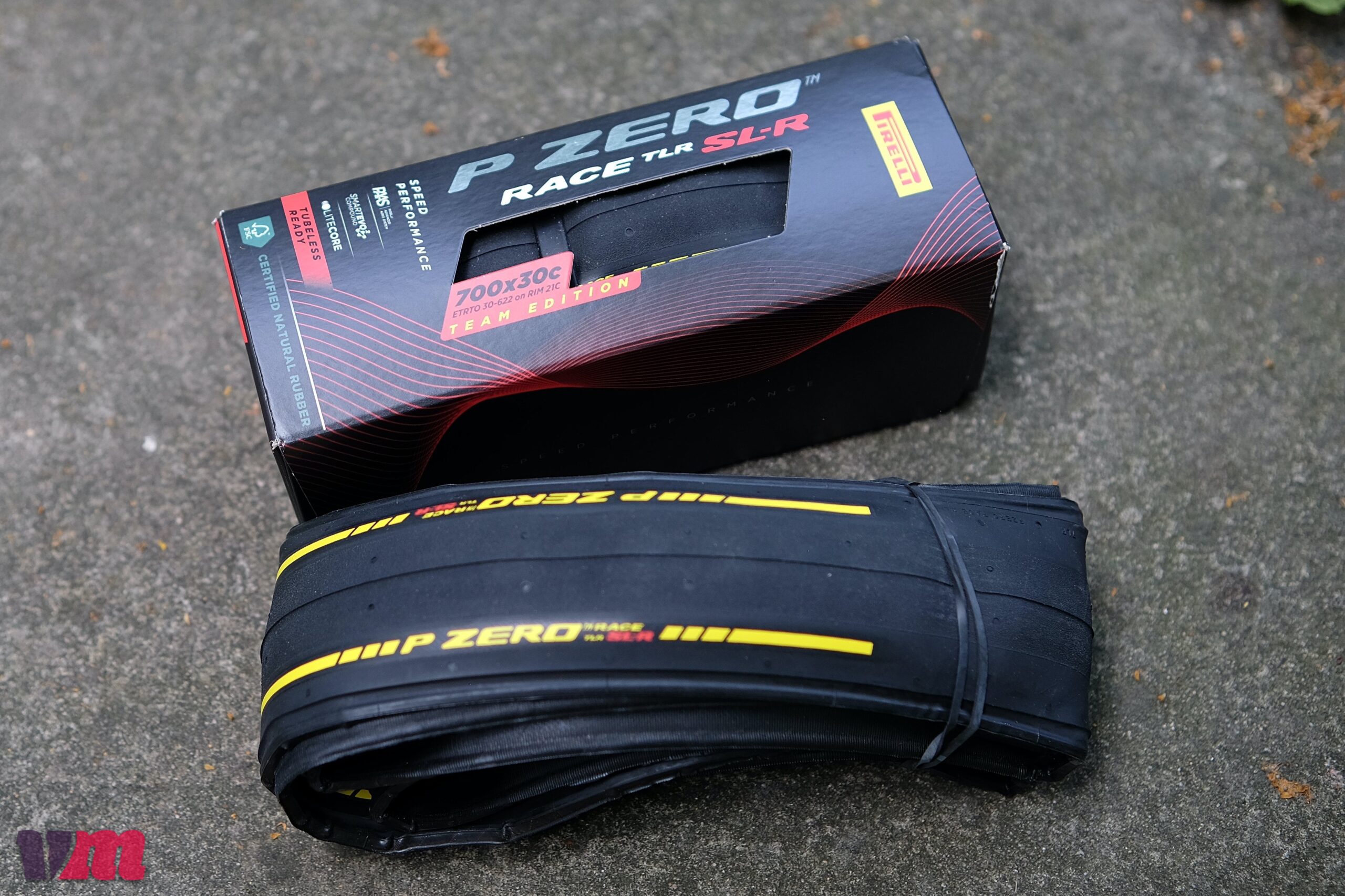 Pirelli P-Zero SL-R