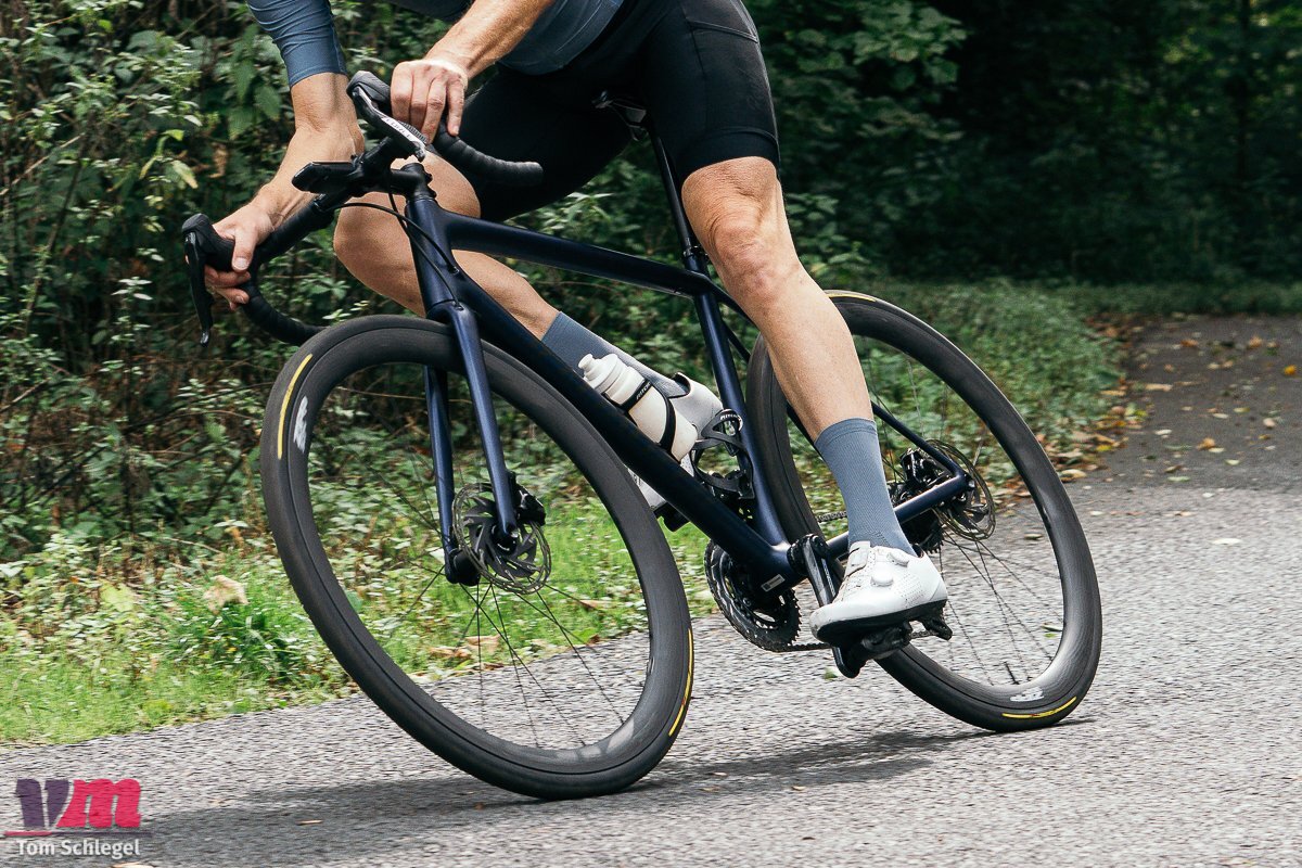 Pirelli P-Zero SL-R