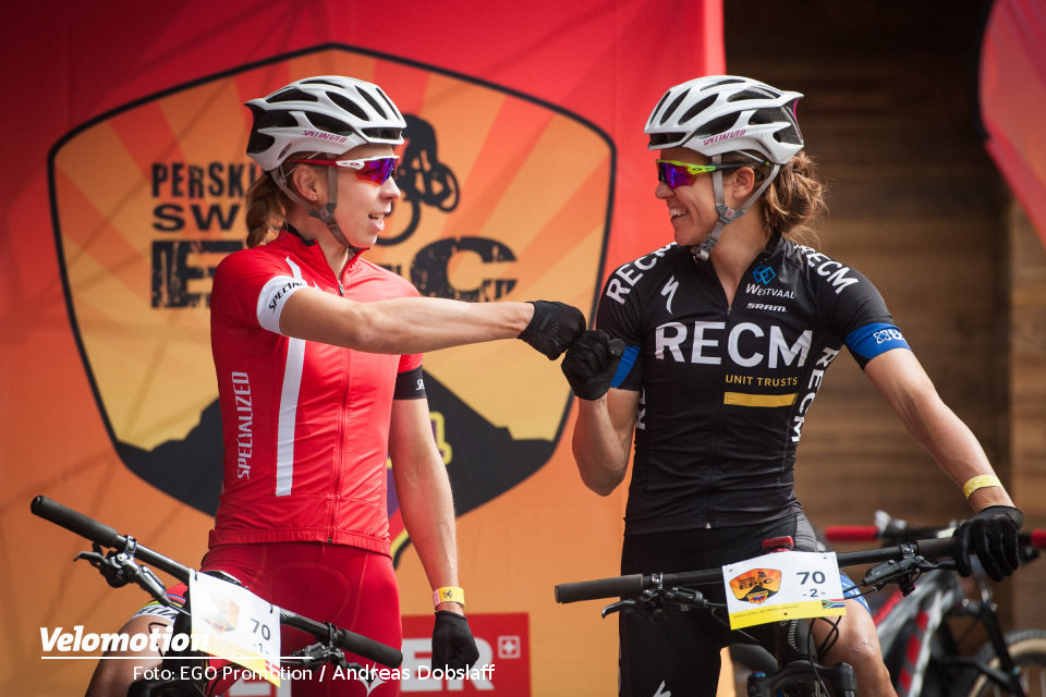 PERSKINDOL_SWISS_EPIC_2015_Prologue_AnikaLangvad-ArianeKleinhans_Winner-Women-EPIC_Verbier_Credit_EGOPromotion