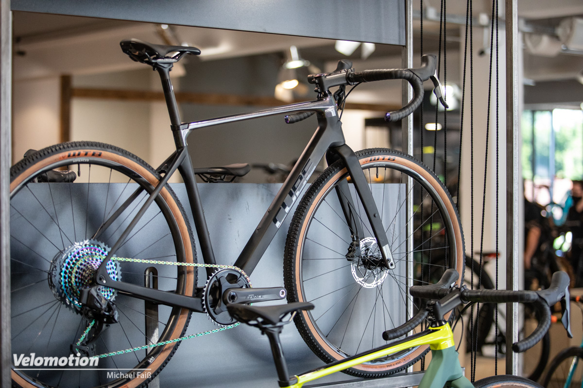 Cube Nuroad 2021 Gravel bike bestseller now also in carbon Velomotion