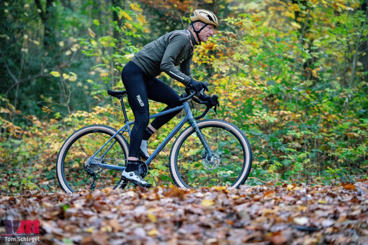 Rondo Bogan ST1 gravel bike in the test Velomotion